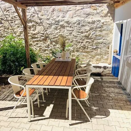 Holiday home Maison 120m2 / Centre / Grand Jardin 250m2 *