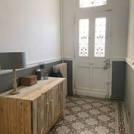 Holiday home Maison 120m2 / Centre / Grand Jardin 250m2