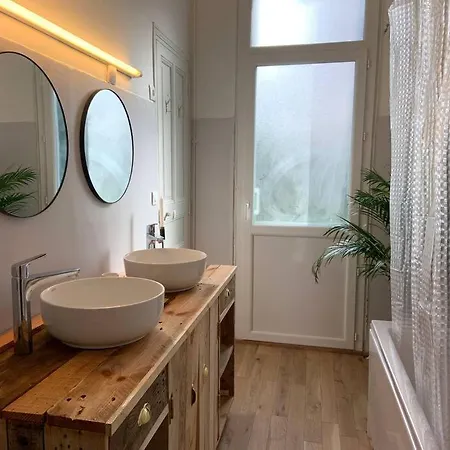 Maison 120m2 / Centre / Grand Jardin 250m2 Holiday home Sete